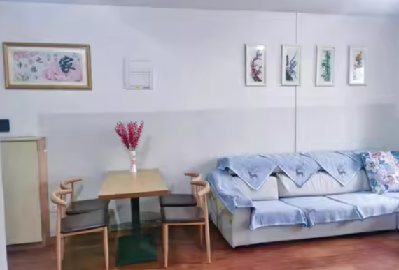 苏州市昆山嘉宝梦之晨花园11号楼2602室 花桥博览中心站两房带阳台