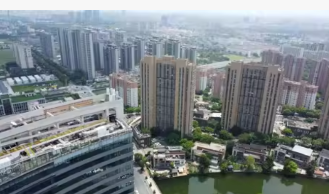 上海市青浦区青浦镇竹盈路339弄71号208室（卓越世纪中心）通燃气 民用水电 1